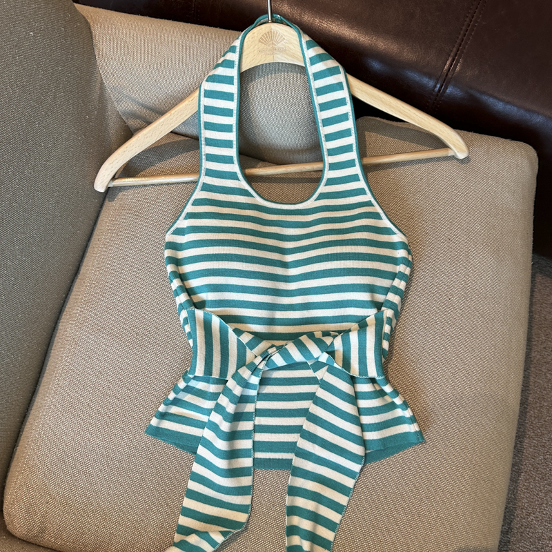 Women's Striped Halter Camisole with Padded Bust and Waist Tie 2026 Fall Sleeveless Woven Top - Image 4