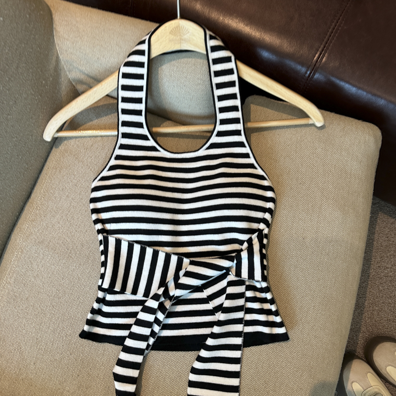 Women's Striped Halter Camisole with Padded Bust and Waist Tie 2026 Fall Sleeveless Woven Top - Image 5